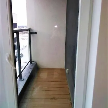 Apartament 2-osobowy Przy Plywajacych Basenach Zakrzowek Apartamento Cracovia